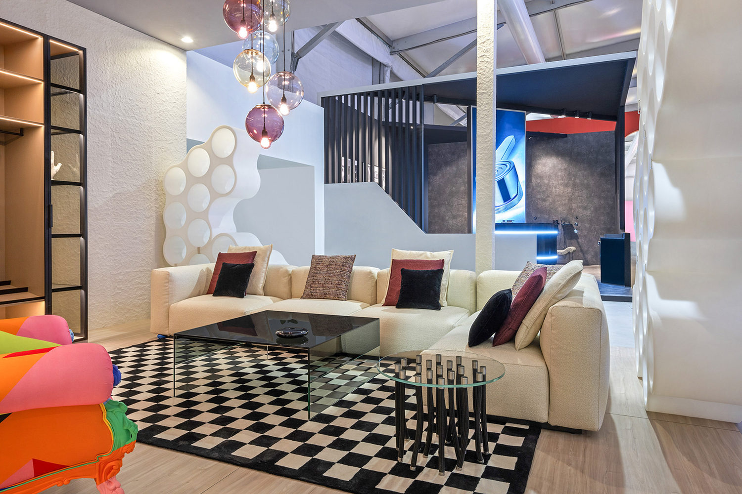 Finasi DDW carousel1