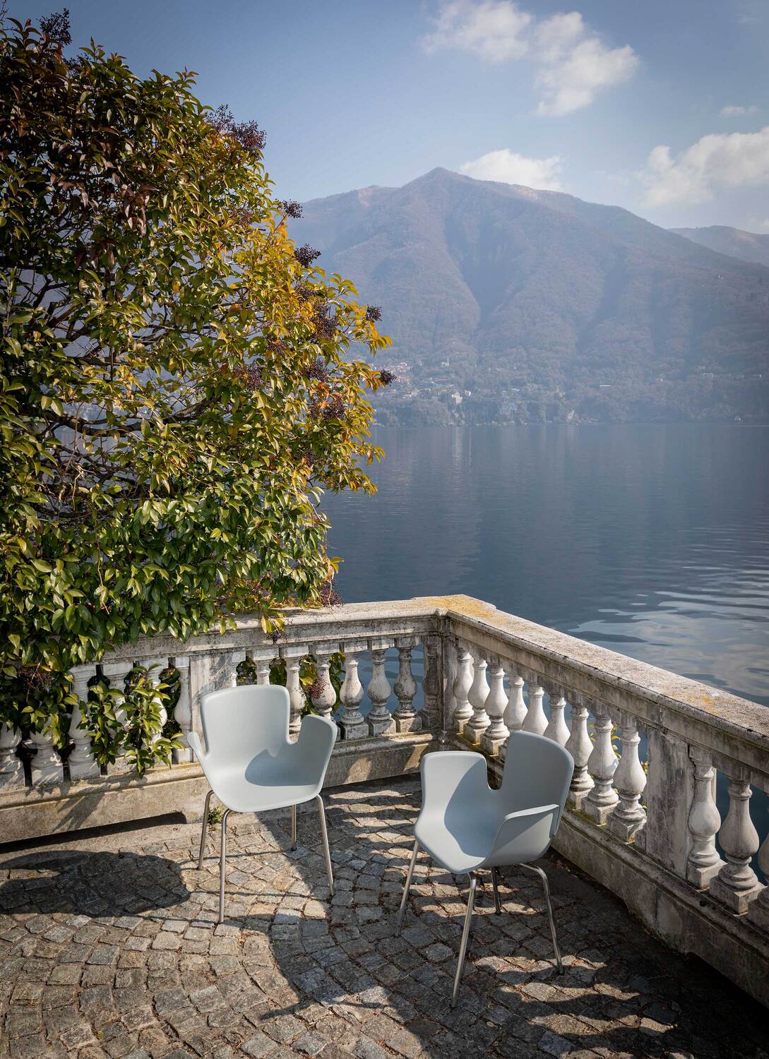 Juli Re Plastic Cernobbio 2