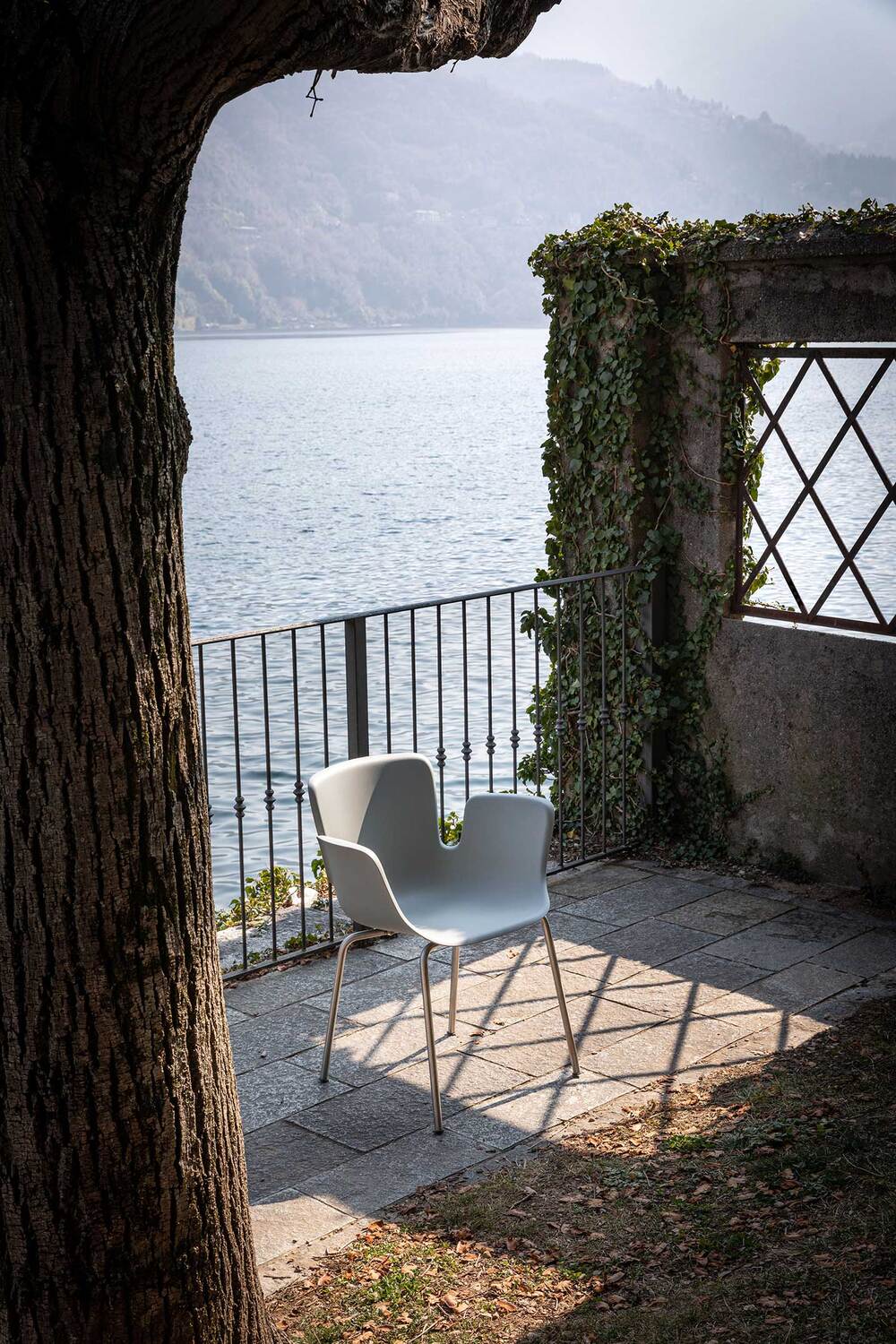 Juli Re Plastic Cernobbio 3