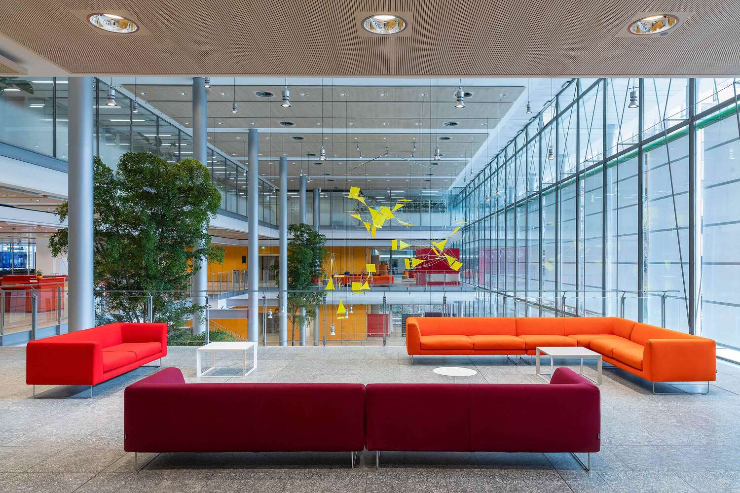 landing3 public space